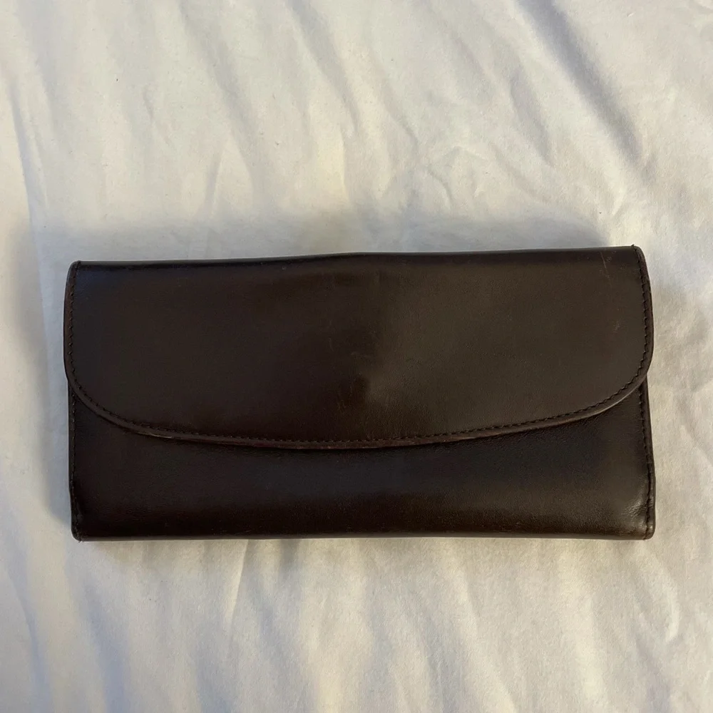 Gucci Vintage Brown Leather Long Wallet — Interlocking G